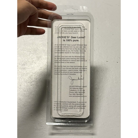 Jackies Deer Lures Hot Doe Sprayer, 4-Ounce - Picture 2 of 3